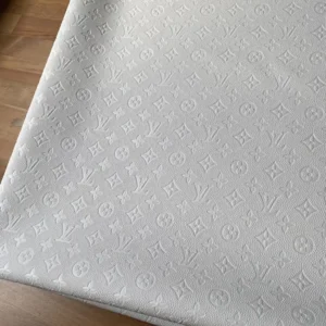 LL01 White leather fabric made with warm print with patterns
